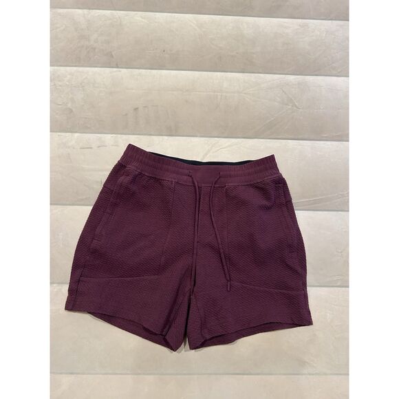 Lululemon Textured Double Knit Shorts Mens Size Large Maroon - Picture 1 of 5